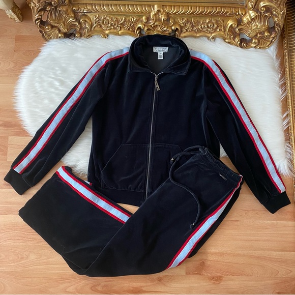St John Sport Tracksuit - Picture 2 of 16